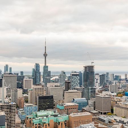 Great View High Rise In Central Toronto Exteriör bild