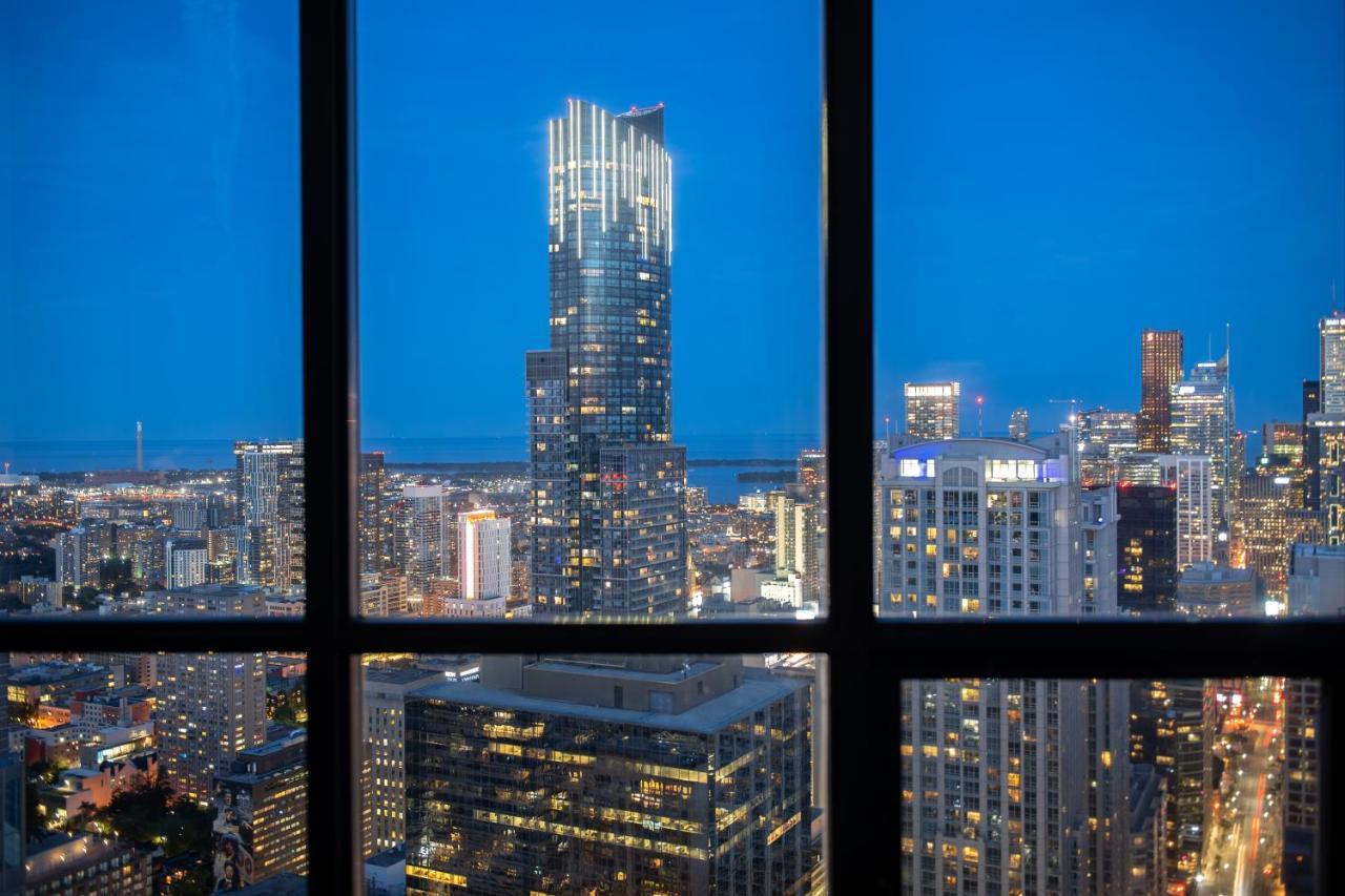 Great View High Rise In Central Toronto Exteriör bild